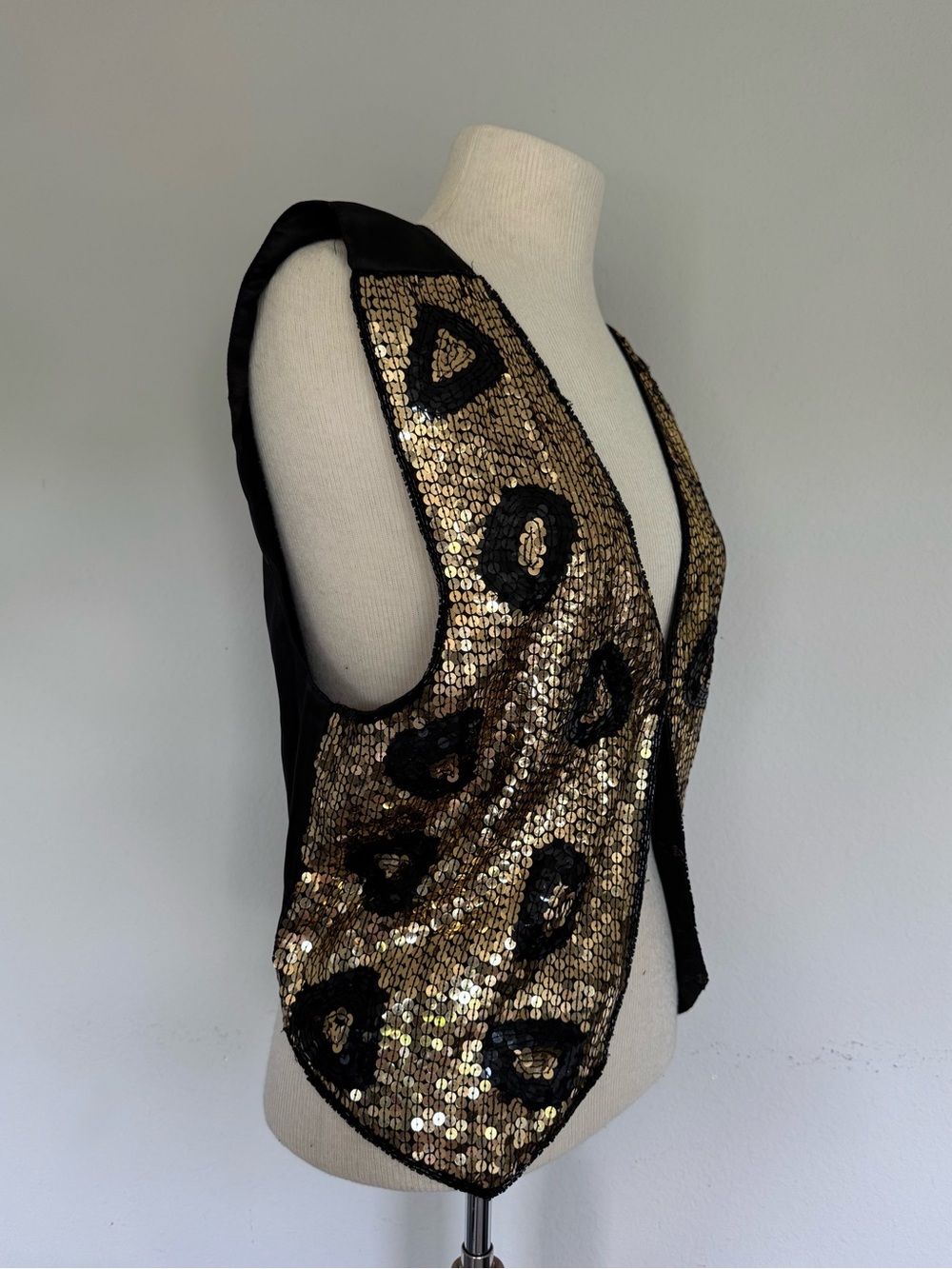 Vintage 90s AJ Gold Black Leopard Sequin Vest Boho Rayon Silk Large